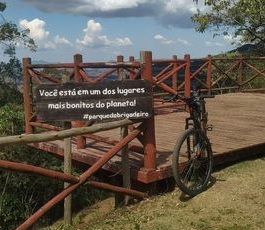 Ciclistas relatam Travessia pela sede do Parque do Brigadeiro