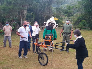 Parque Estadual da Serra do Brigadeiro ganha cadeira de rodas adaptada para trilhas